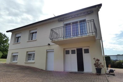 /international/fr/saint-symphorien-de-marmagne-burgundy-310108994264/