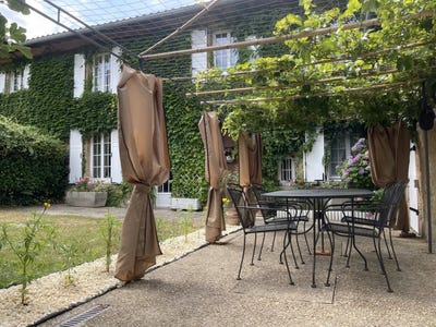/international/fr/nantiat-limousin-310098877574/
