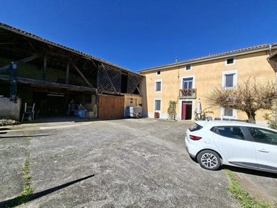 /international/fr/martres-de-riviere-midi-pyrenees-310106628164/