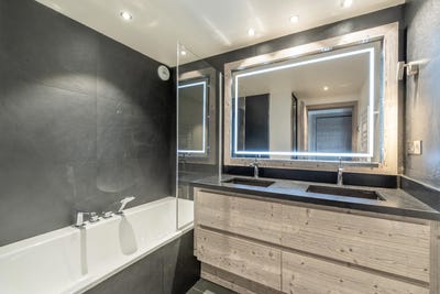 /international/fr/110-rte-du-chatelet-meribel-rhone-310099845321/?lang=zh-cn