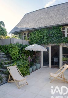 /international/fr/moelan-sur-mer-brittany-310106965703/
