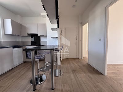 /international/fr/orleans-centre-val-de-loire-310108832463/