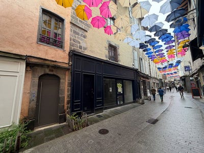 /international/fr/aurillac-auvergne-310109022535/
