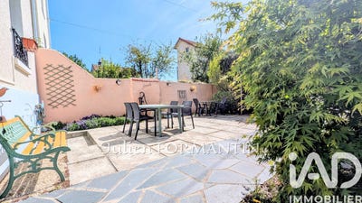 /international/fr/esbly-ile-de-france-310107523549/