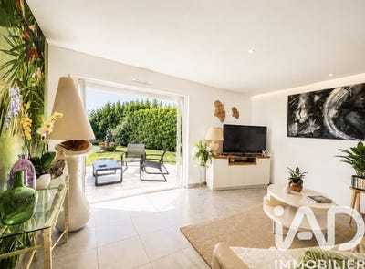 /international/fr/royan-charente-310108925274/