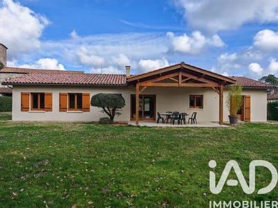 /international/fr/houeilles-aquitaine-310106046019/