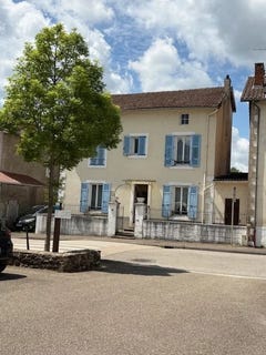 /international/fr/saint-victurnien-limousin-310100141484/?lang=zh-tw