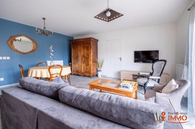 /international/fr/veauche-pays-de-la-loire-310099810119/