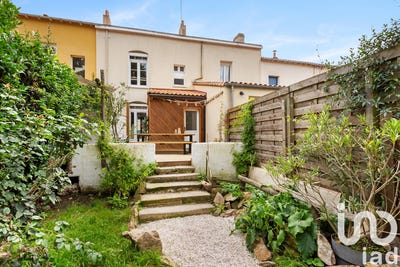 /international/fr/reze-pays-de-la-loire-310106993517/