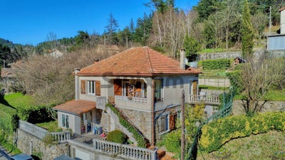 /international/fr/genolhac-languedoc-roussillon-310103084882/