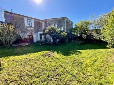 /international/fr/fronsac-aquitaine-310098770684/?lang=zh-tw