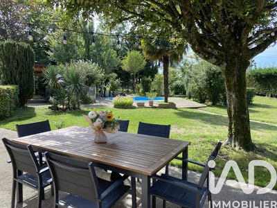 /international/fr/chevroux-rhone-310108402130/