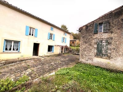 /international/fr/chalabre-languedoc-roussillon-310107013732/