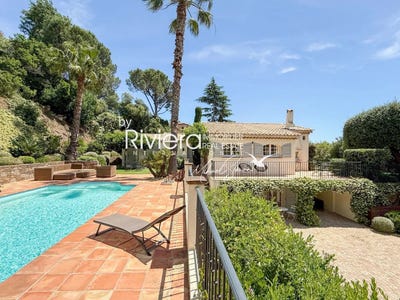 /international/fr/cavalaire-sur-mer-provence-alpes-cote-d-azur-310101207482/?lang=en