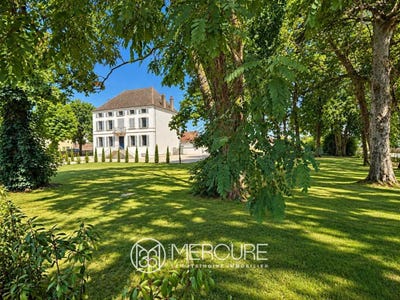 /international/fr/chalon-sur-saone-burgundy-310106158231/