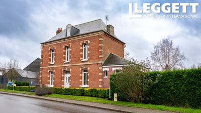 /international/fr/foucarmont-upper-normandy-310105207147/