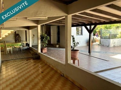 /international/fr/le-francois-charente-310108162647/