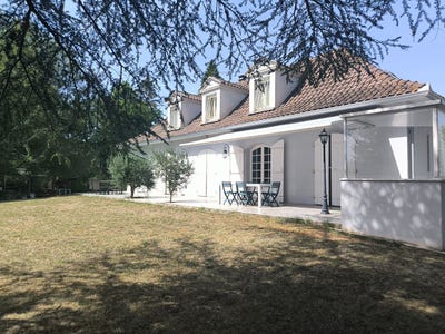 /international/fr/mirepoix-midi-pyrenees-310110070434/