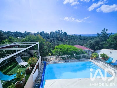 /international/fr/frejus-provence-alpes-cote-d-azur-310109076617/