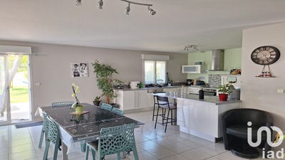 /international/fr/tonnay-charente-charente-310100717304/
