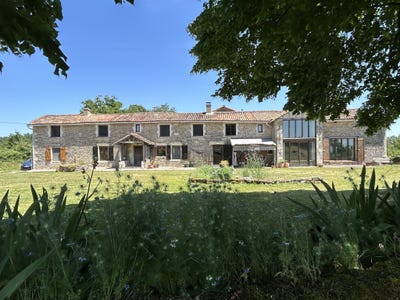 /international/fr/chaunay-charente-310108598960/