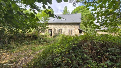 /international/fr/la-croisille-sur-briance-limousin-310107709099/