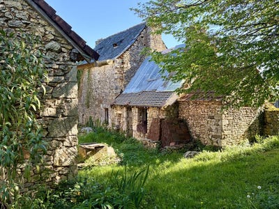 /international/fr/salignac-eyvigues-aquitaine-310107302304/