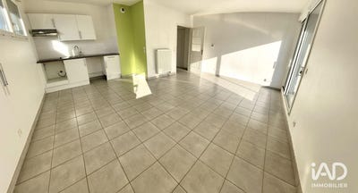 /international/fr/lesquin-calais-310108948875/
