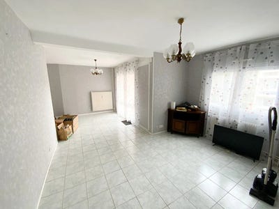 /international/fr/le-creusot-burgundy-310107299932/