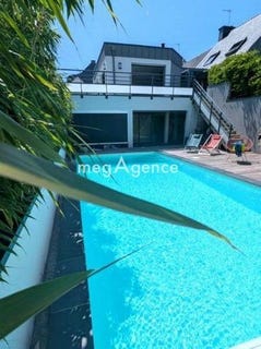 /international/fr/larmor-plage-brittany-310100522731/
