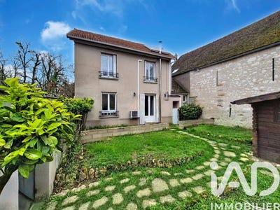 /international/fr/villeneuve-la-guyard-burgundy-310105207959/