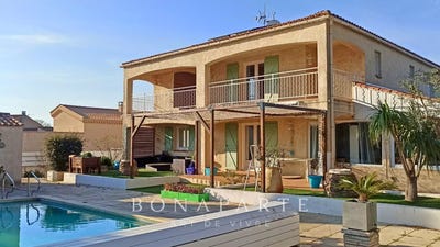 /international/fr/colombiers-languedoc-roussillon-310109840525/
