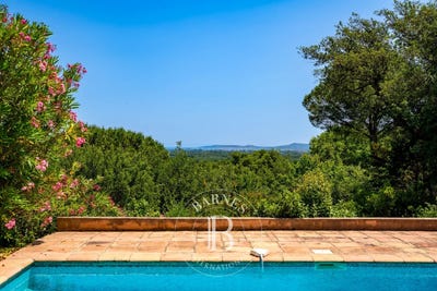 /international/fr/grimaud-provence-alpes-cote-d-azur-310101471348/?lang=it