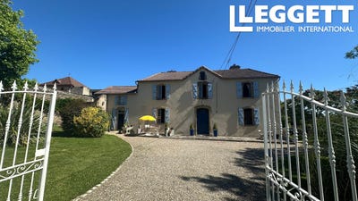 /international/fr/madiran-midi-pyrenees-310105026744/