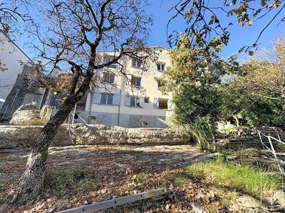 /international/fr/ruoms-rhone-310108839128/