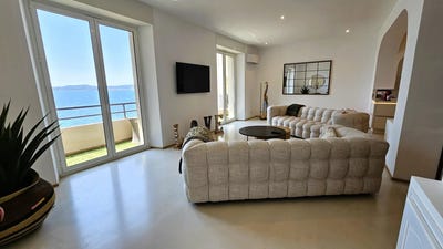 /international/fr/sainte-maxime-provence-alpes-cote-d-azur-310110376993/