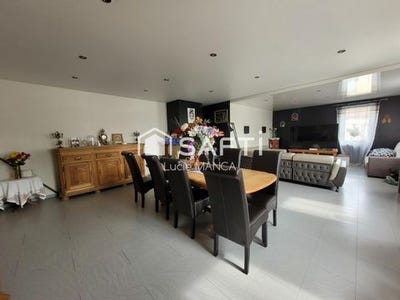 /international/fr/montchanin-burgundy-310107473307/