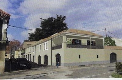 /international/fr/saint-gilles-burgundy-310098975417/
