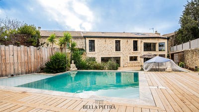 /international/fr/poussan-languedoc-roussillon-310100496495/