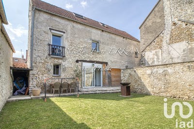 /international/fr/fontenay-saint-pere-ile-de-france-310100136296/