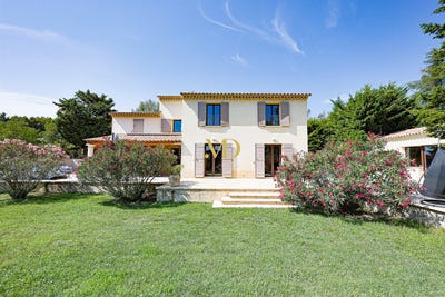 /international/fr/gargas-provence-alpes-cote-d-azur-310101533846/