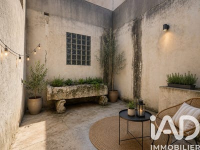 /international/fr/tarascon-provence-alpes-cote-d-azur-310107903766/