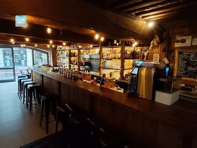 /international/fr/macon-burgundy-310108187795/
