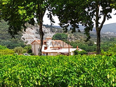 /international/fr/anduze-languedoc-roussillon-310106607289/