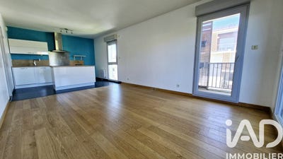 /international/fr/chartres-centre-val-de-loire-310108101290/