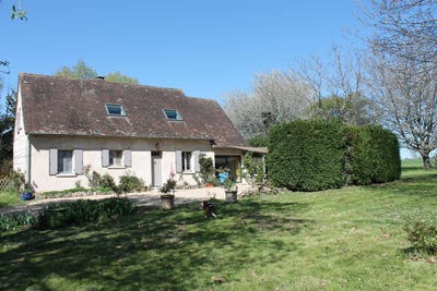 /international/fr/chalais-aquitaine-310098843066/?lang=en