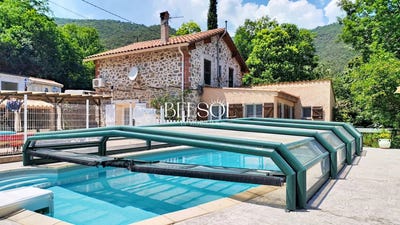/international/fr/arles-sur-tech-languedoc-roussillon-310108899209/