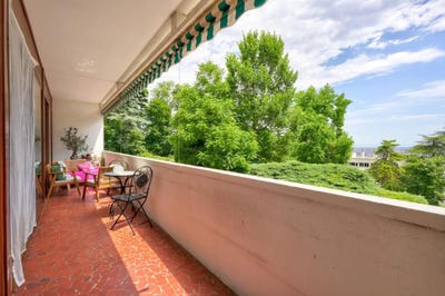 /international/fr/sainte-foy-les-lyon-rhone-310108830796/
