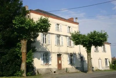 /international/fr/mai-1945-22-bis-rue-de-8-mai-1945-limousin-limousin-310100082073/