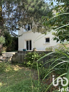 /international/fr/saint-avertin-centre-val-de-loire-310100991686/